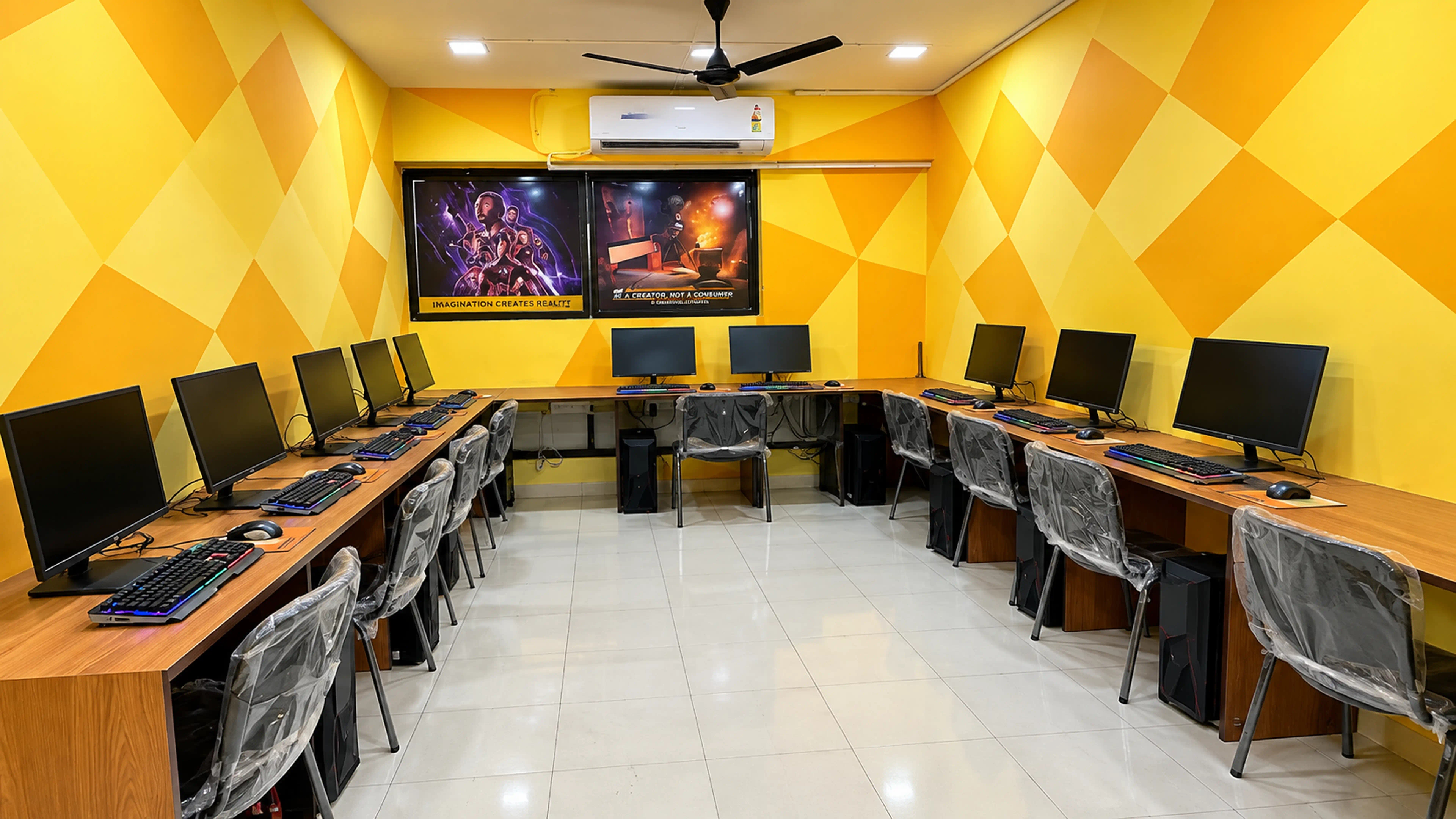 Frameboxx Vastrapur campus exterior