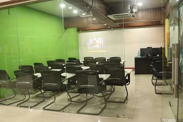 Frameboxx Ameerpet campus photograph 3