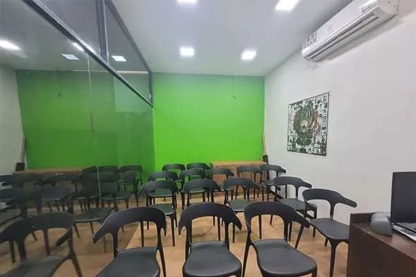 Frameboxx Dadar campus photograph 3