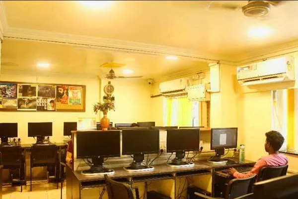 Frameboxx Kothrud campus photograph 5