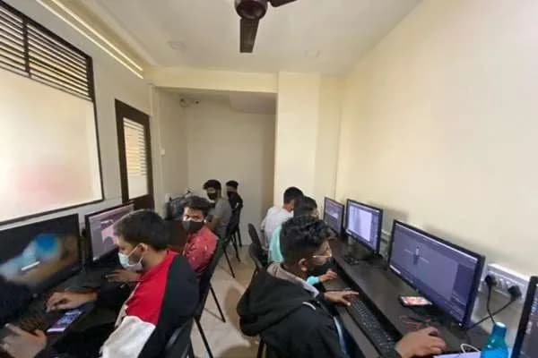Frameboxx Kothrud campus photograph 6