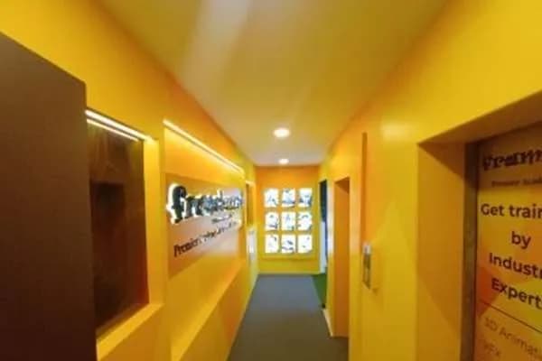 Frameboxx Malad campus photograph 18