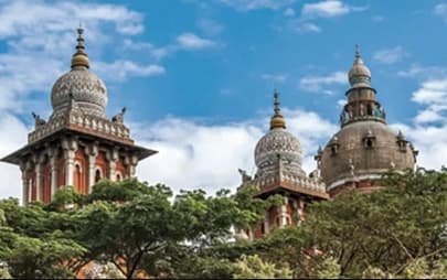 Marina Beach landmark representing Chennai centre
