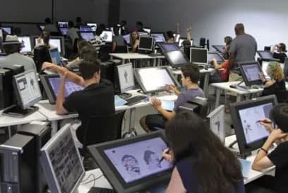 Students working in the Digital Art Studio